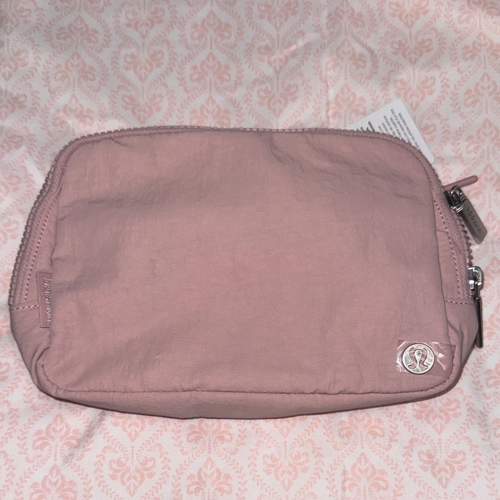 Lululemon Athletica Dusty Pink Everywhere Belt Bag